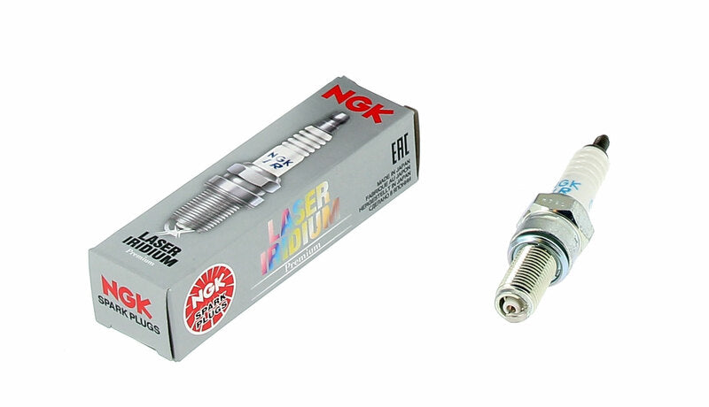 Bujía NGK LMAR8BI-9 material iridio
