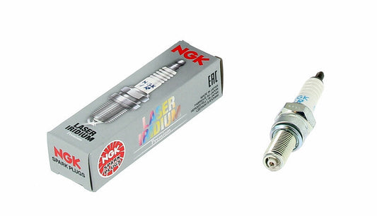 Bujía NGK MAR8AI-10DS de Laser Iridium para moto
